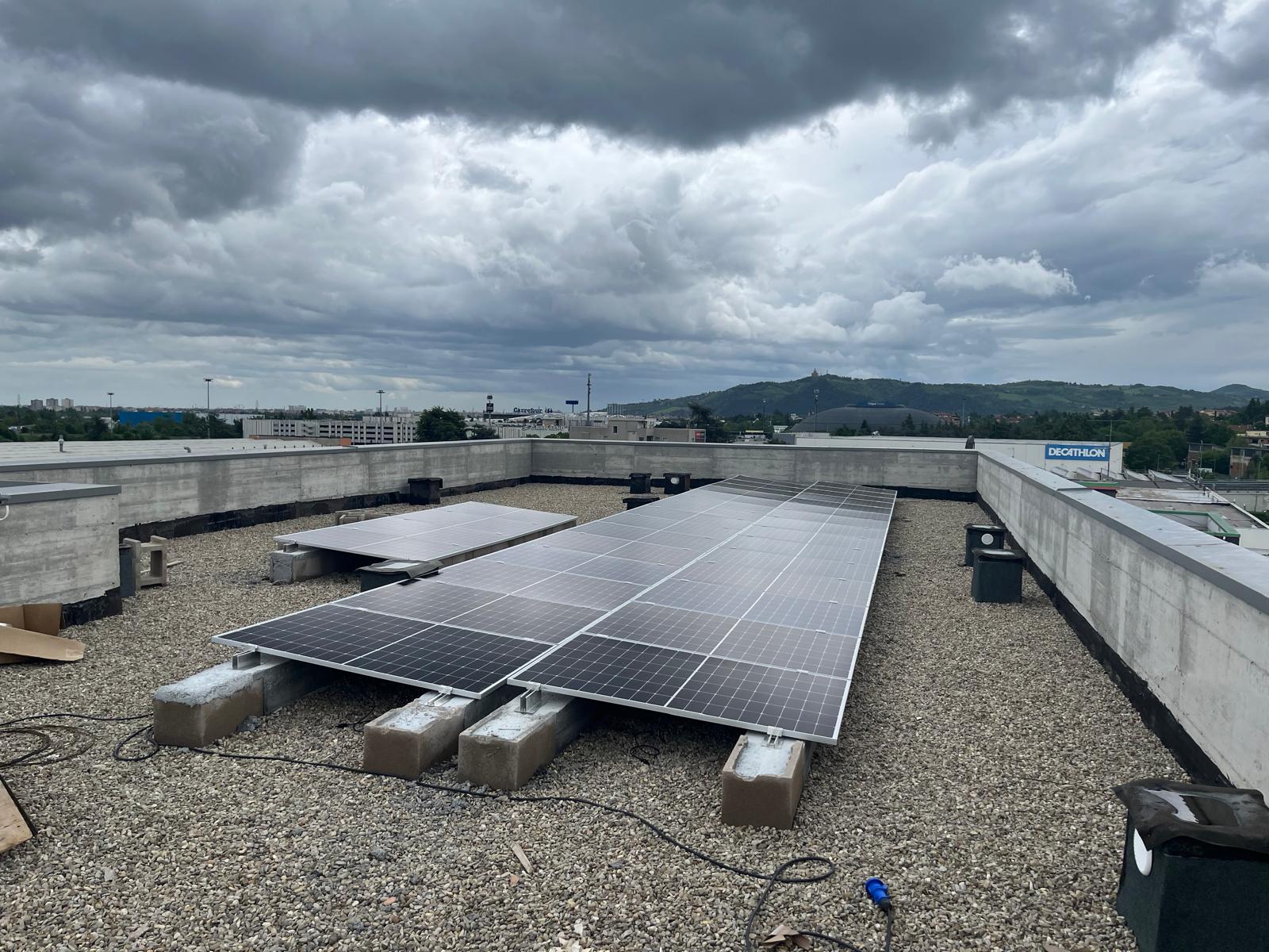 Impianto fotovoltaico su copertura